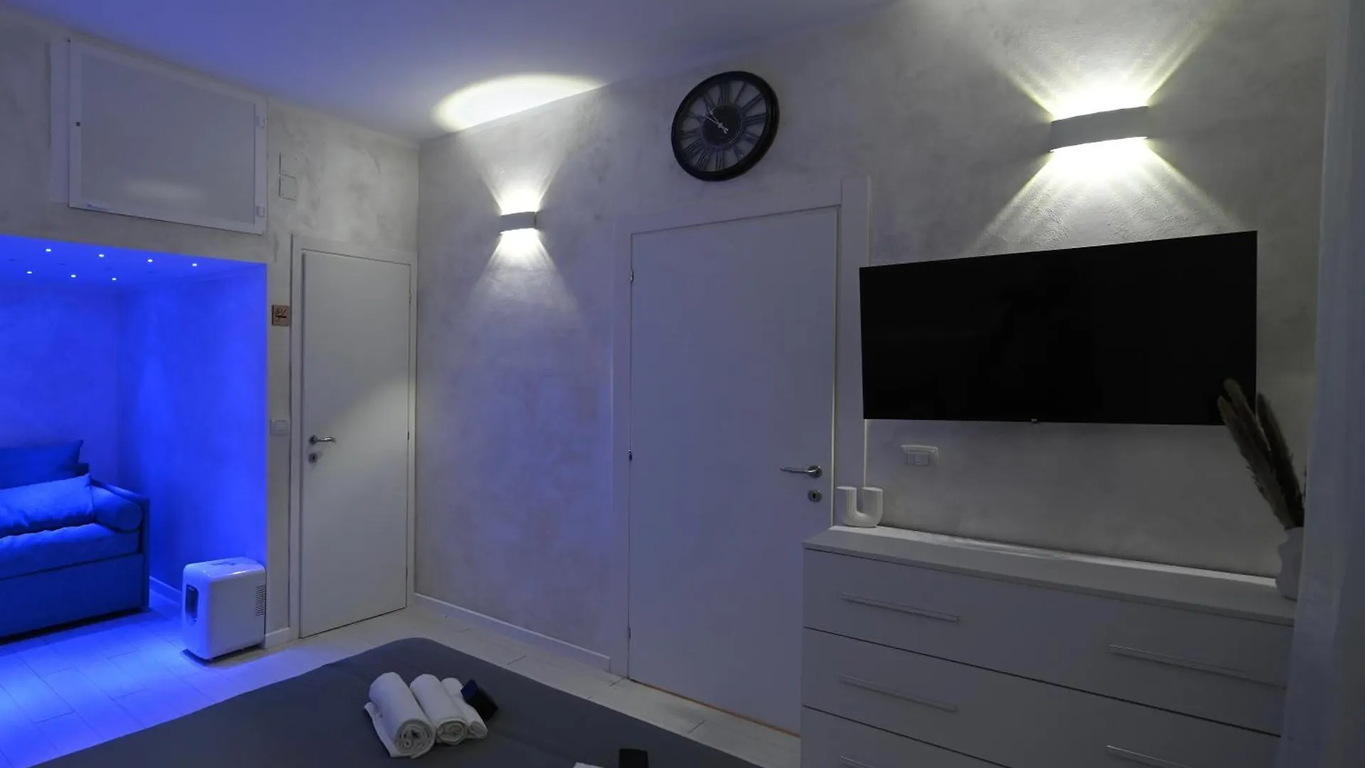 Apartmán Sogno In Via Dante 336 Bari 0*,